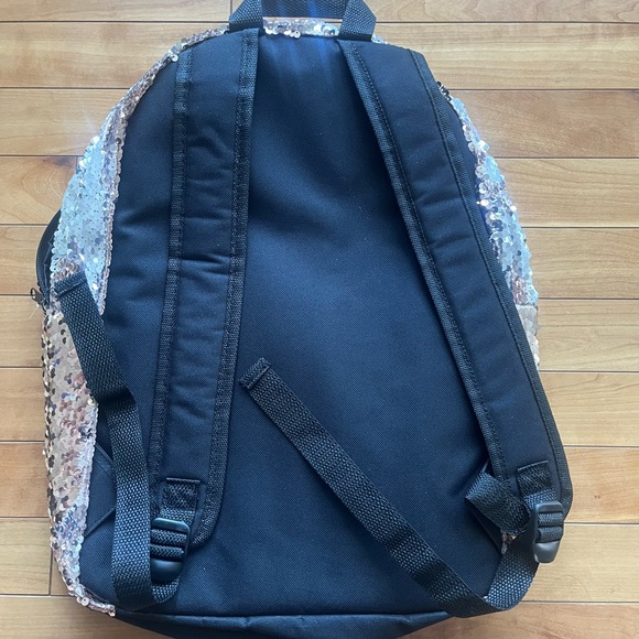 Reversible sequin backpack - Picture 5 of 5